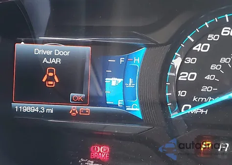 2015 Ford Taurus Sel z USA, uszkodzony, nr VIN 1FAHP2E88FG114245